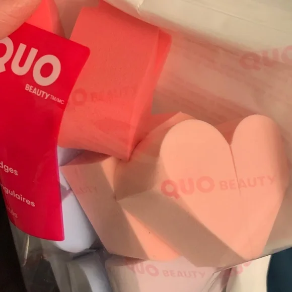 Makeup Sponge Wedges - Multicolor - Picture 3 of 3